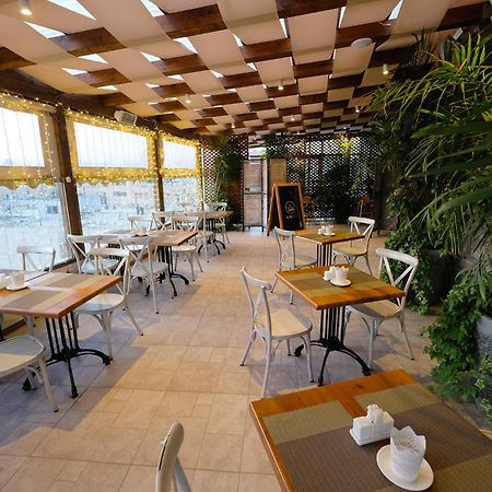 Holy Land Hotel Ierusalim Exterior foto