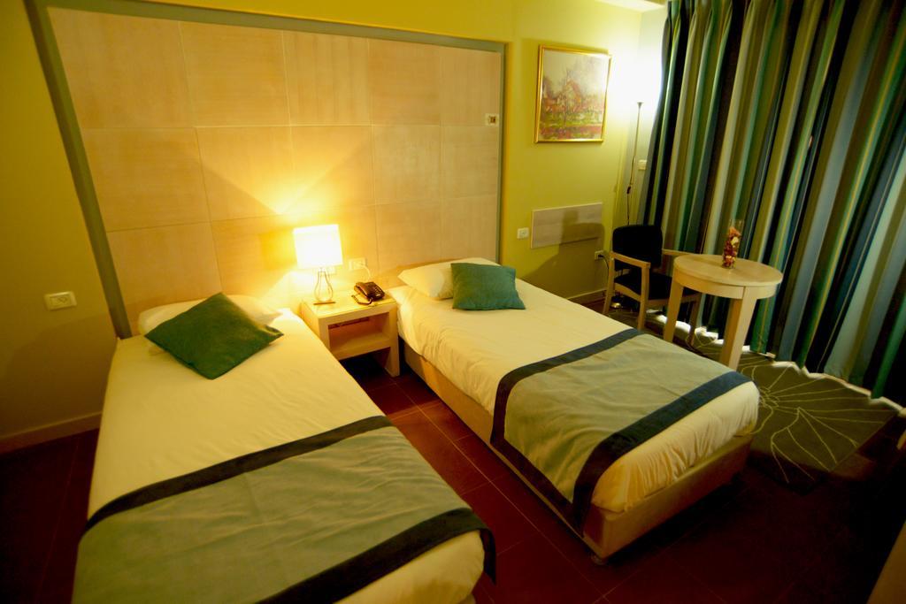 Holy Land Hotel Ierusalim Exterior foto